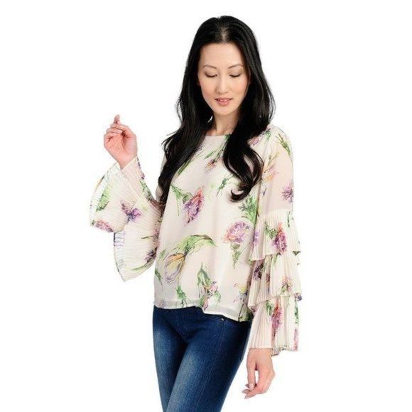 Kimberly Rose Boutique Tops - Ivory Floral Long Triple Tier Pleated Sleeve Top with Lined Body